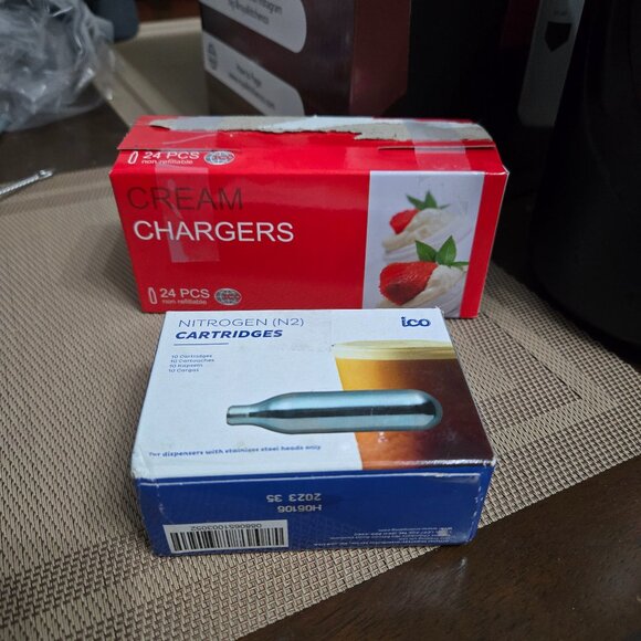 Royal Brew nitro coffee growler pro - Picture 3 of 4